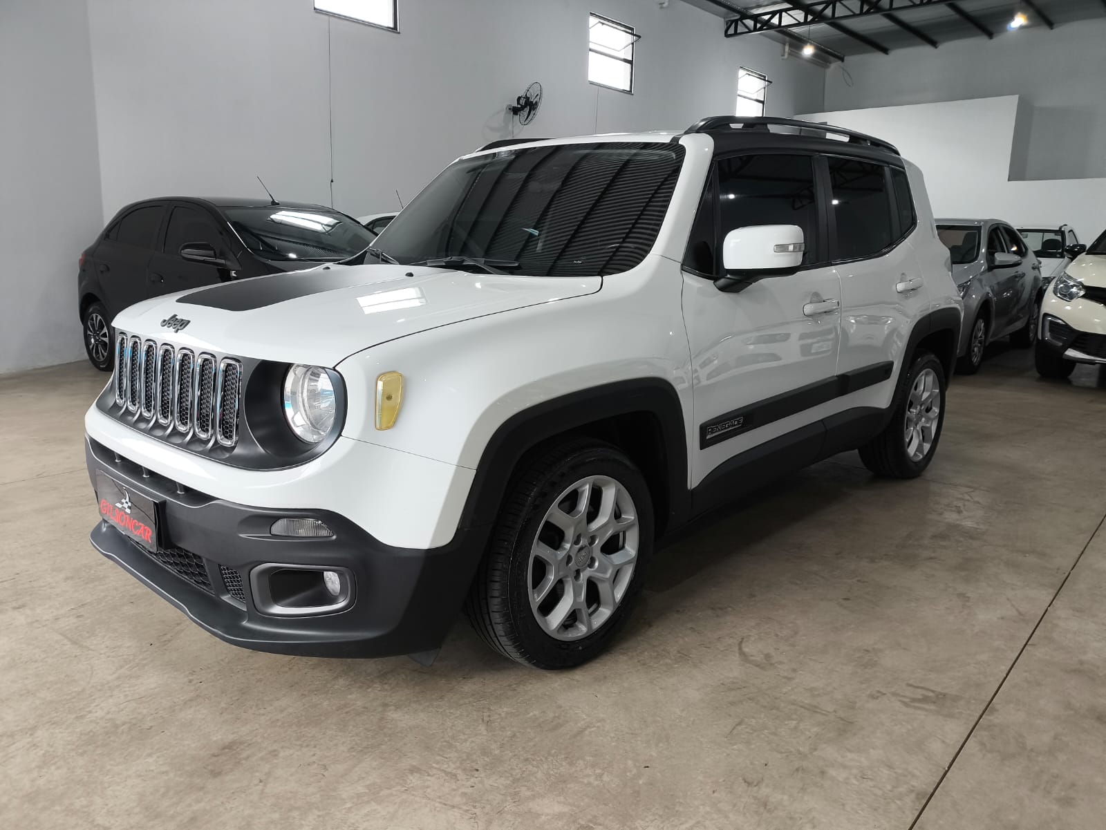 Renegade Longitude 1.8 Automático