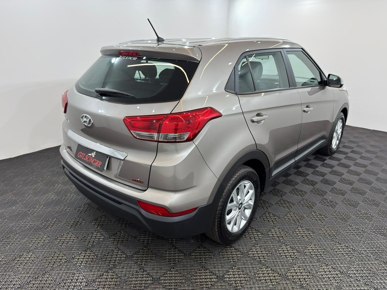 Creta Action 1.8 Automático