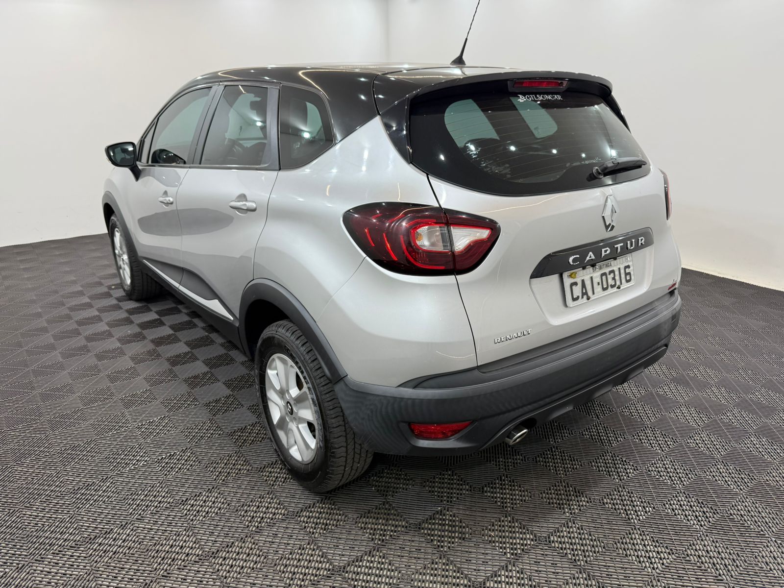 Captur Life 1.6 Automática CVT