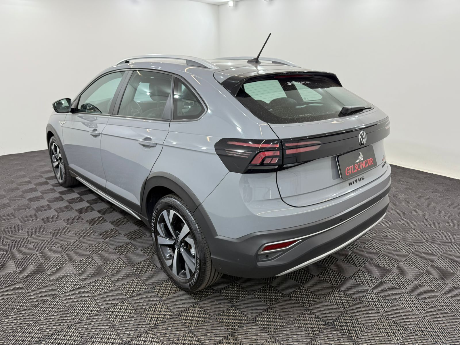 Nivus Highline 1.0 Turbo 200 TSI Automático