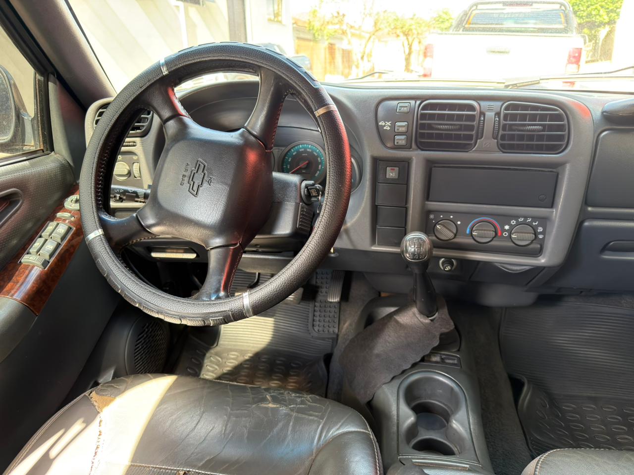 S10 Executive CD 2.8 Turbo Diesel Automática 4X4