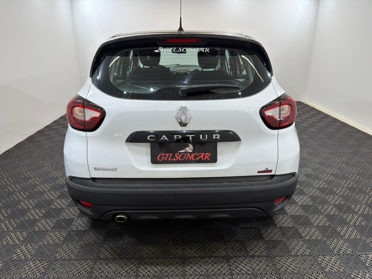 Captur Life 1.6 Automática