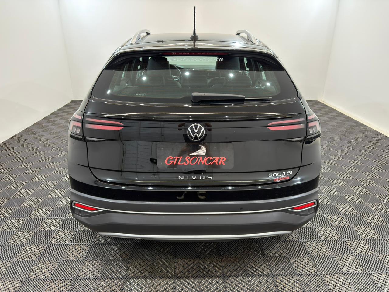 Nivus Highline 1.0 Turbo Automático