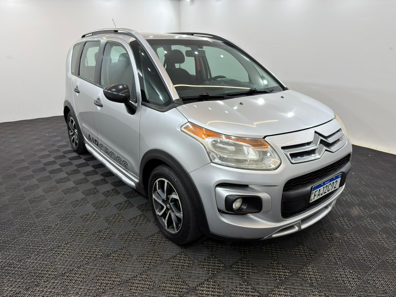 C3 Aircross GLX 1.6 Automático