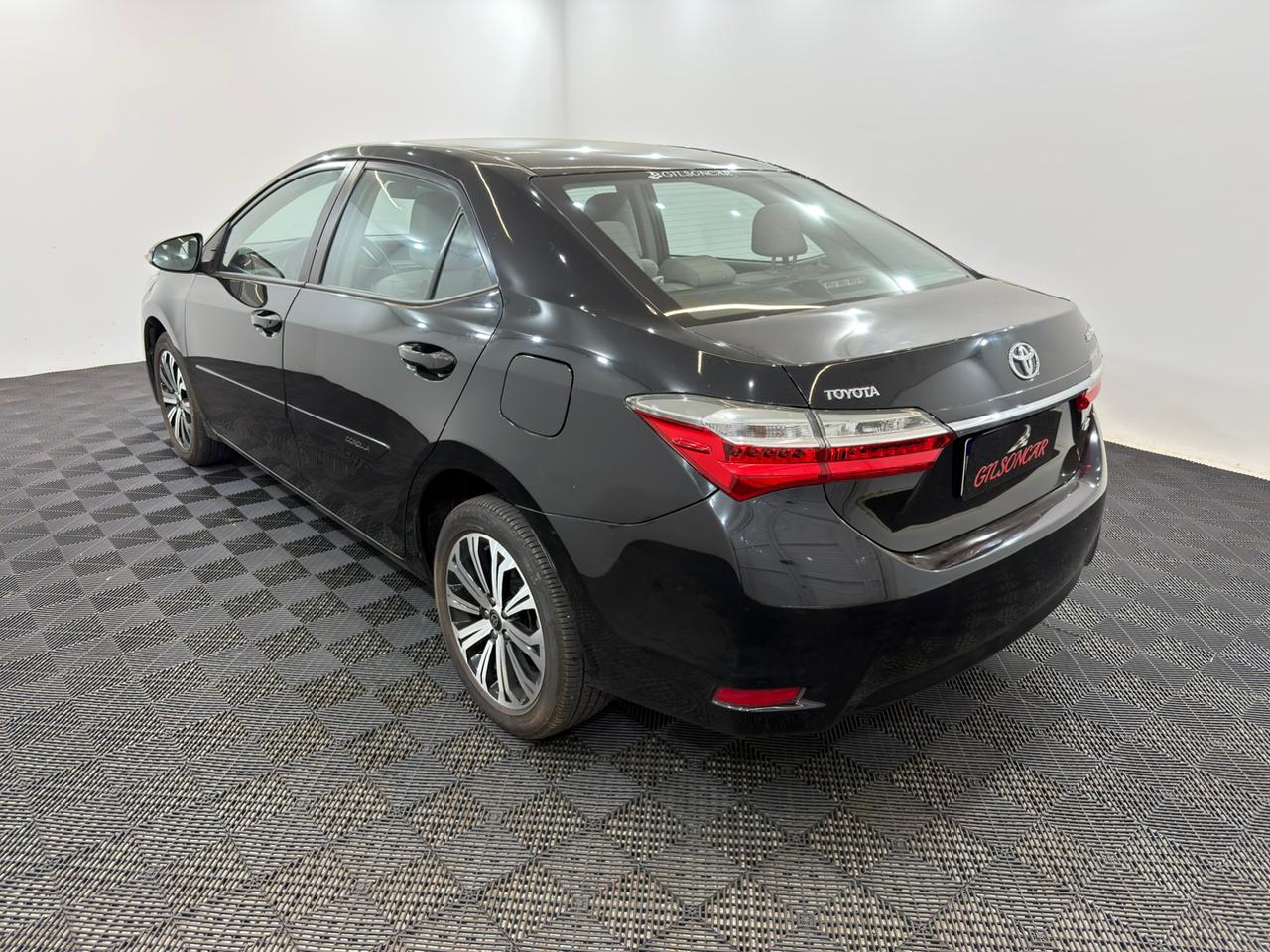 Corolla GLI 1.8 Automático CVT