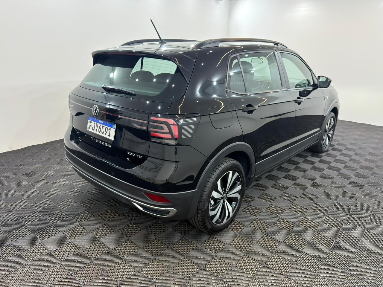T-Cross Comfortline 1.0 Turbo Automático