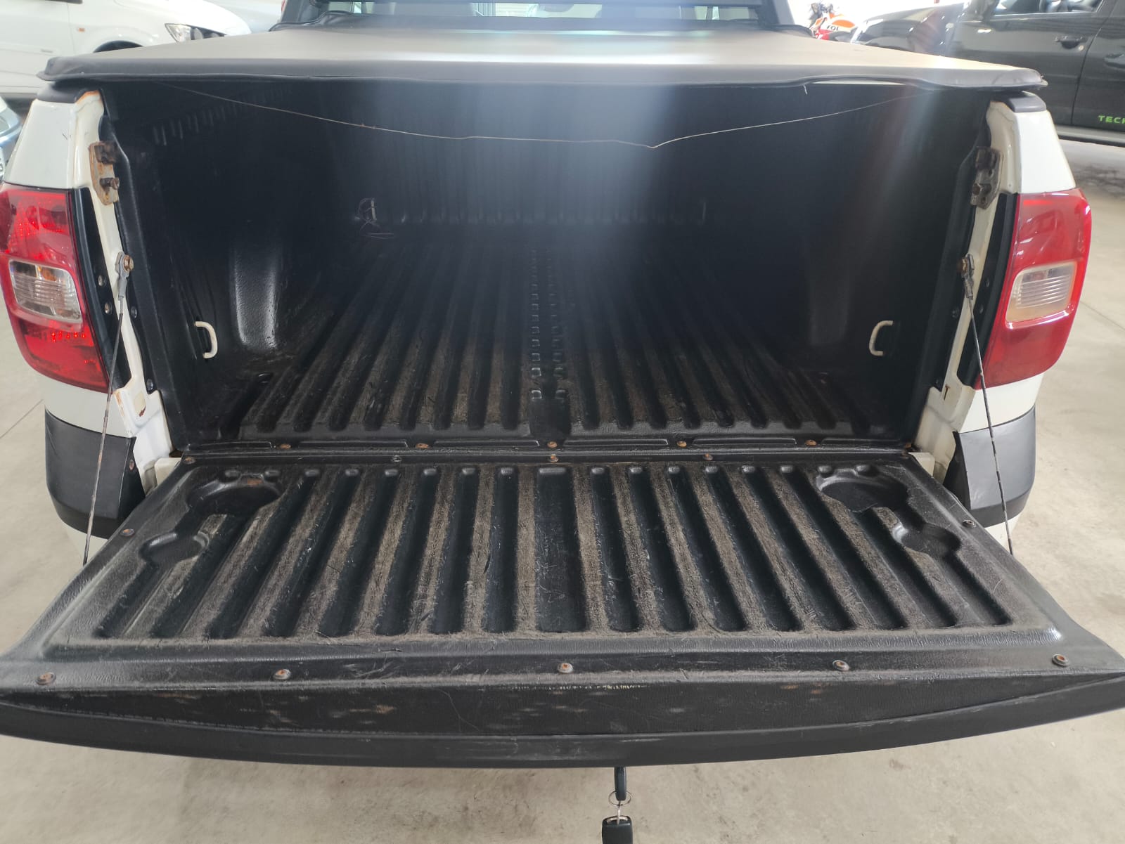 Saveiro G6 CE 1.6