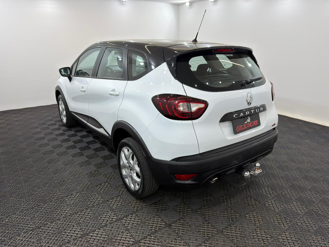 Captur Life 1.6 Automática