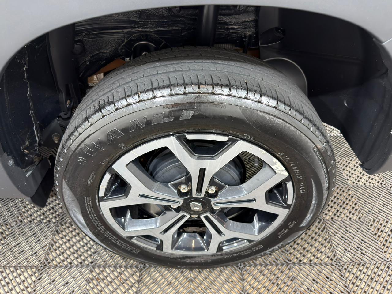 Duster Iconic 1.3 Turbo Automática