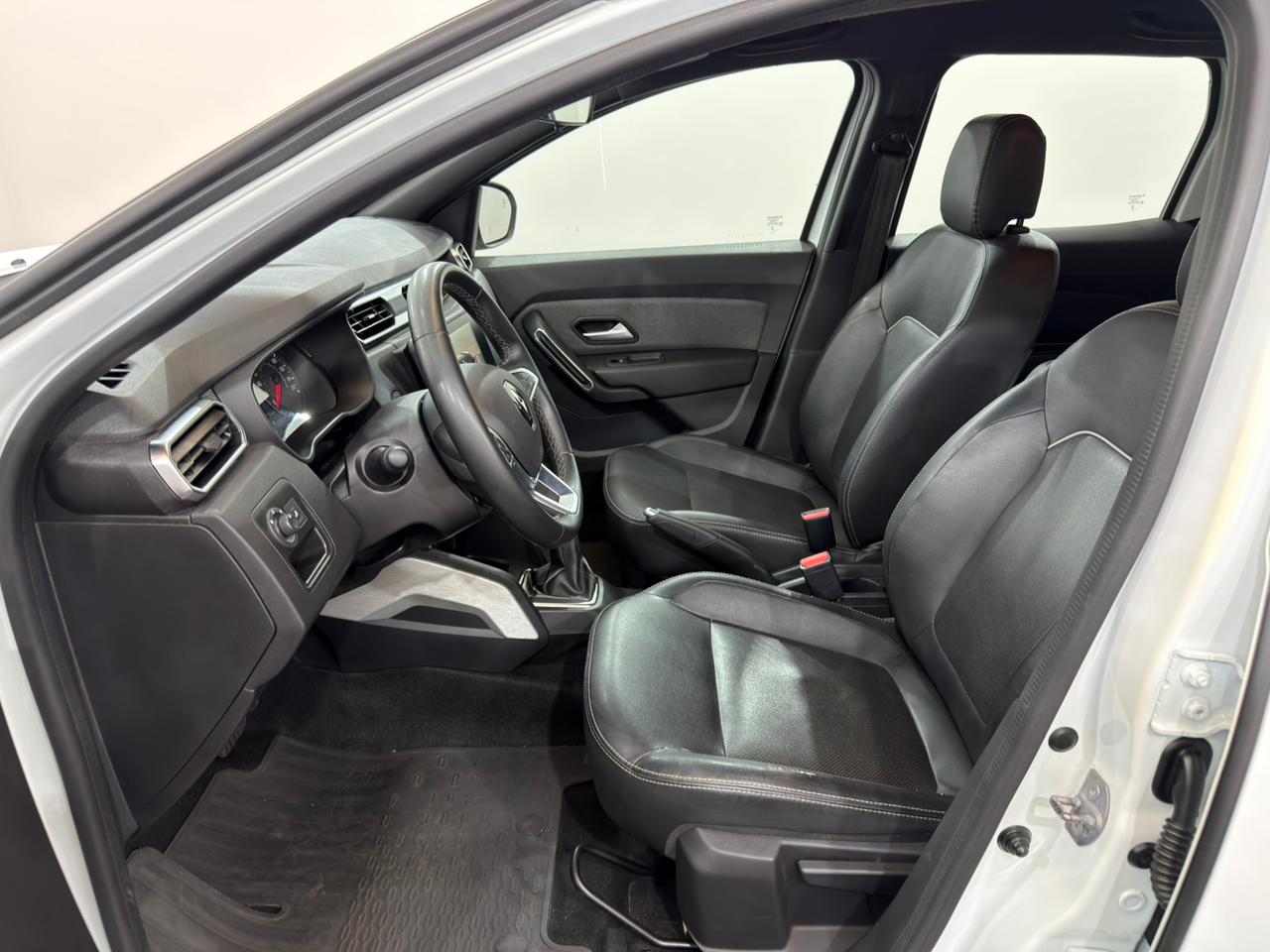 Duster Iconic 1.3 Turbo Automática