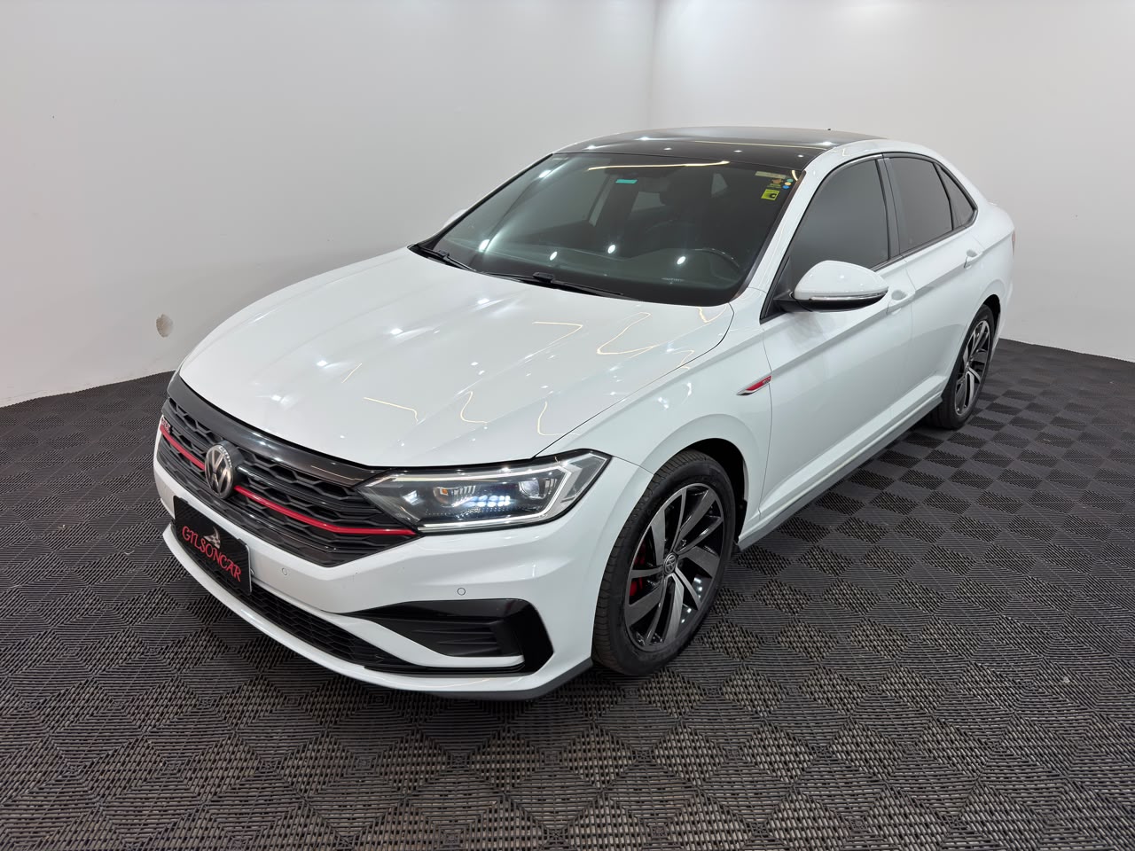 Jetta GLI 2.0 Turbo Automático