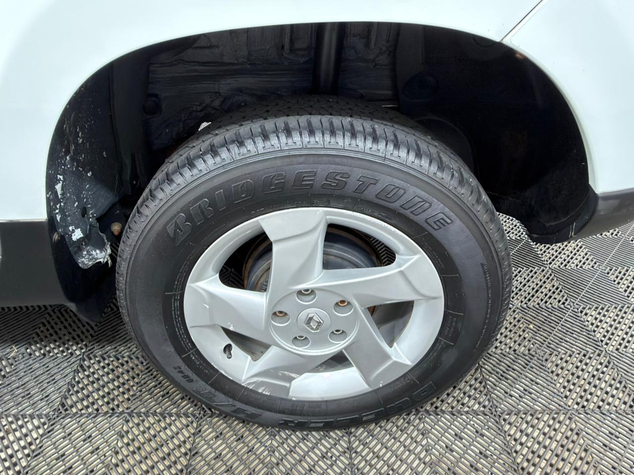 Duster Expression 1.6