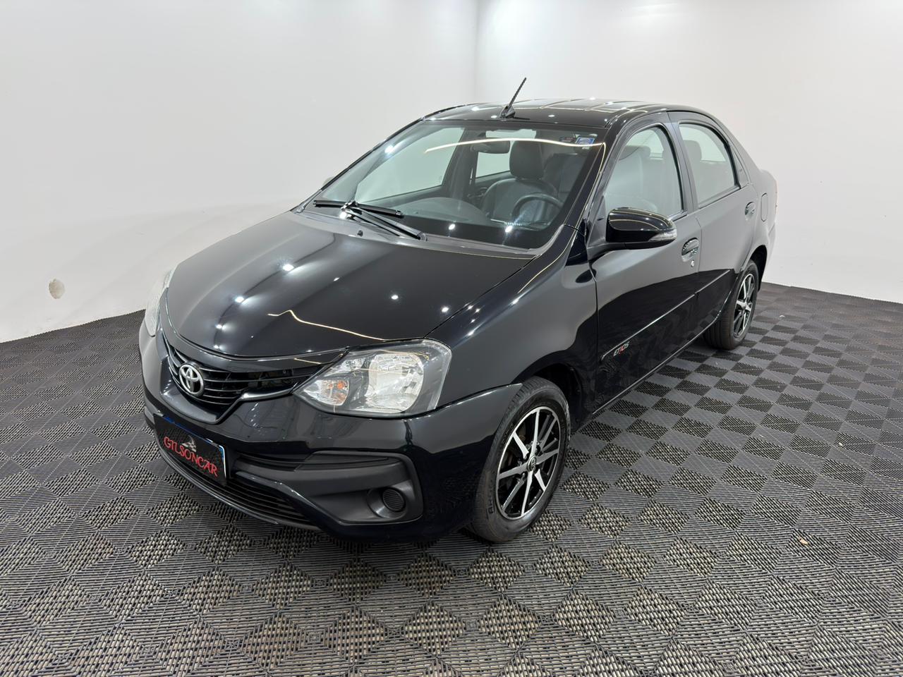 Etios Sedan X Plus 1.5 Automático