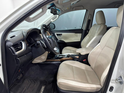 Hillux SW4 SRX Diamond 7 Lugares 2.8 Turbo Diesel Automática