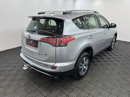 RAV4 2.0 Automática