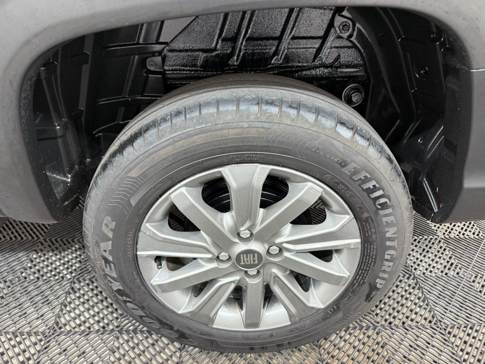 Strada Freedom 1.3 CS