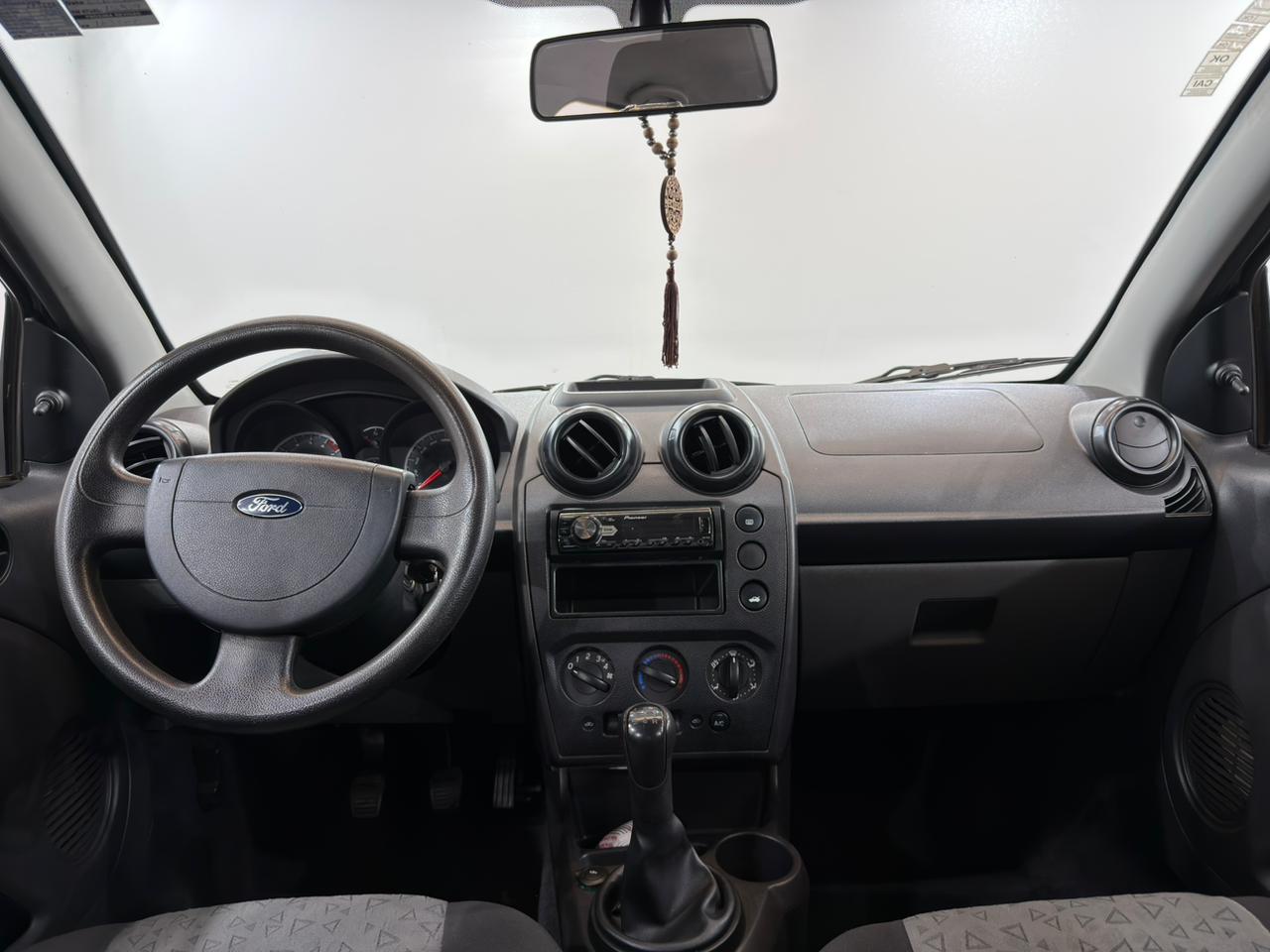 Fiesta Sedan 1.6