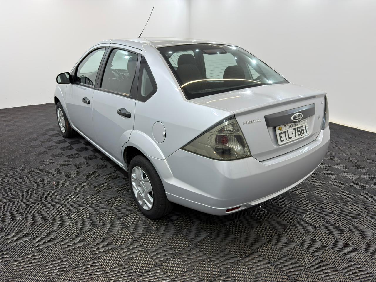 Fiesta Sedan 1.6