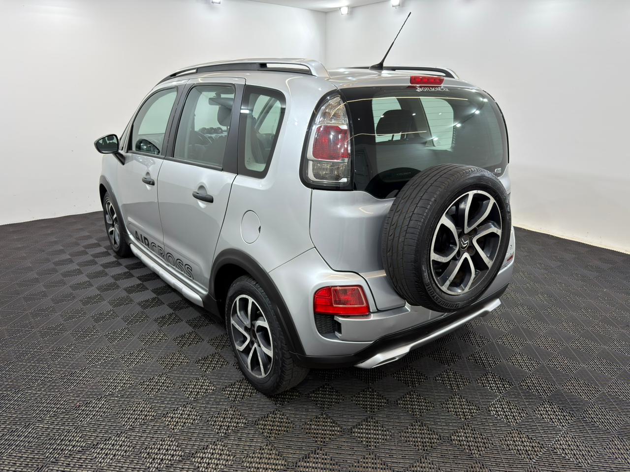 C3 Aircross GLX 1.6 Automático