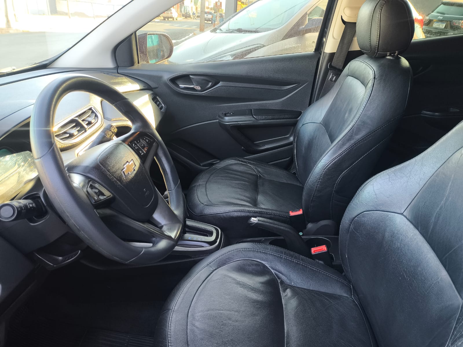 Onix LTZ 1.4 Automático
