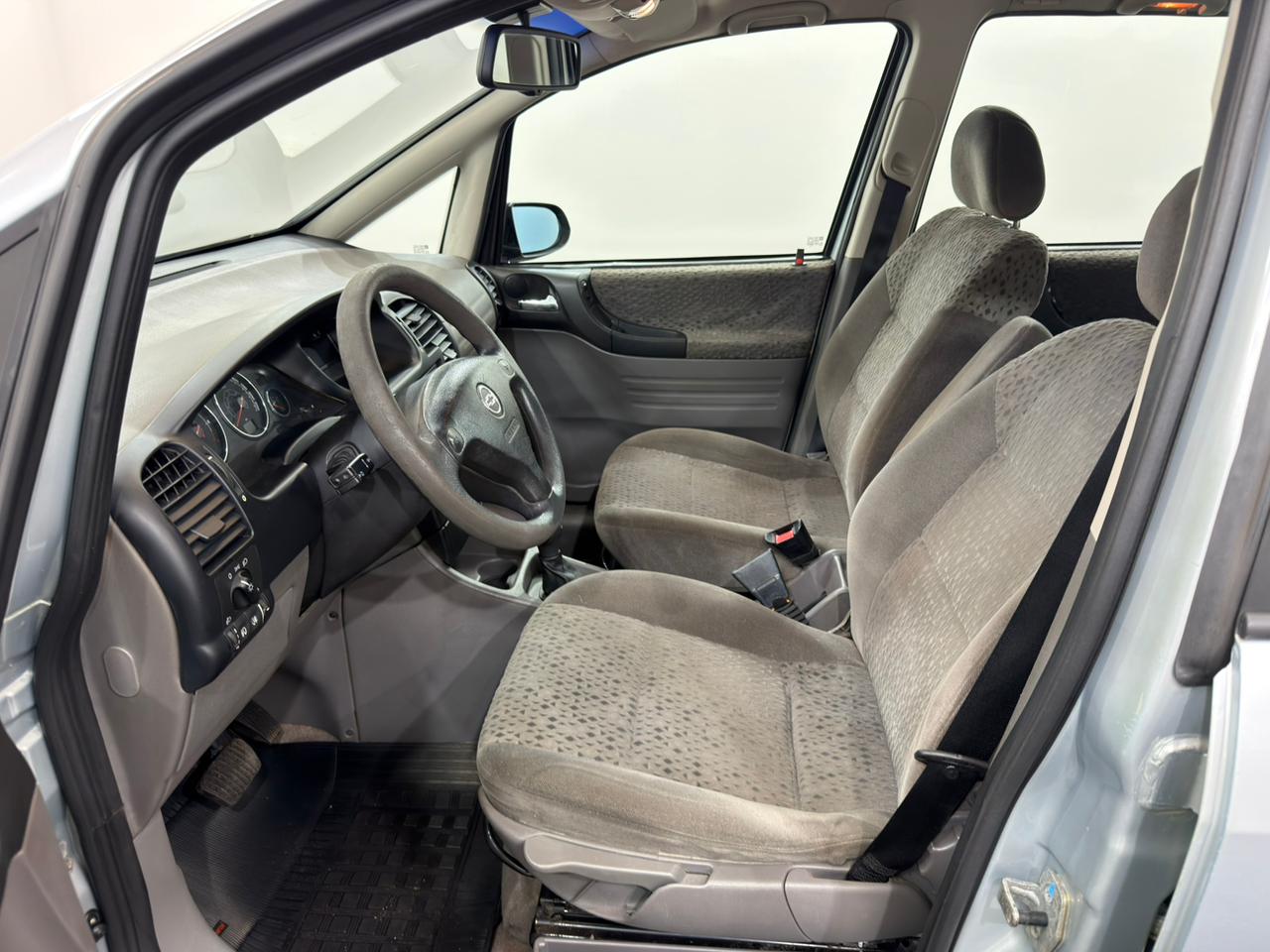 Zafira Elegance 2.0 Automática 7L