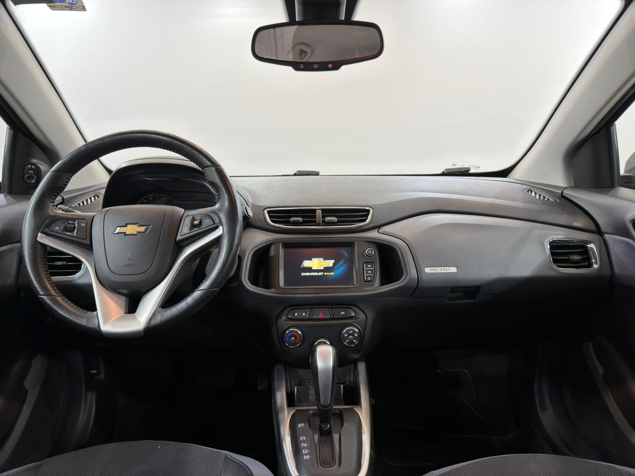 Onix Activ 1.4 Automático