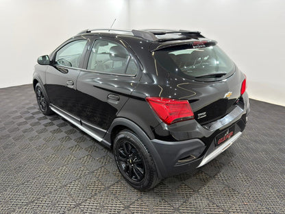 Onix Activ 1.4 Automático