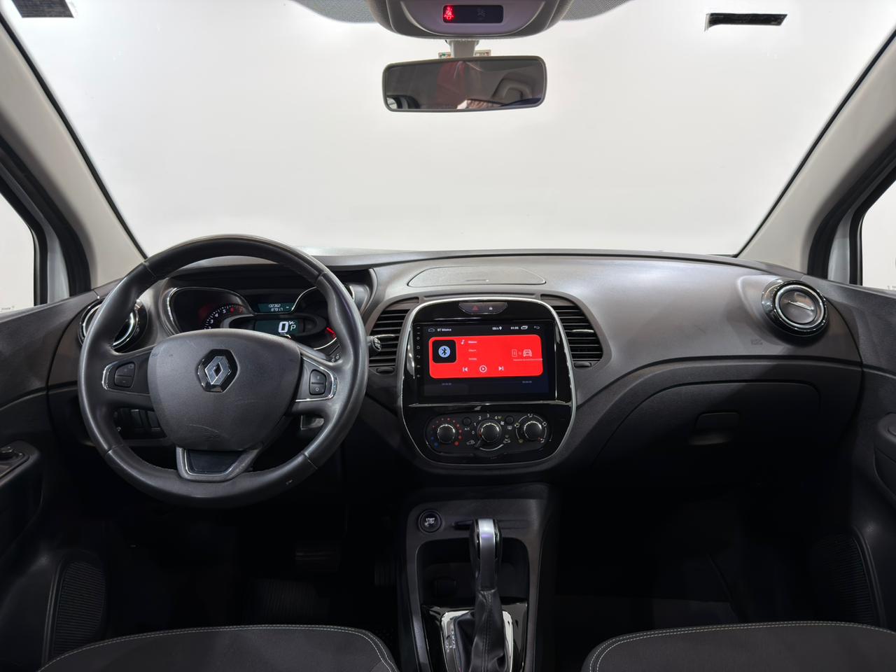Captur Life 1.6 Automática