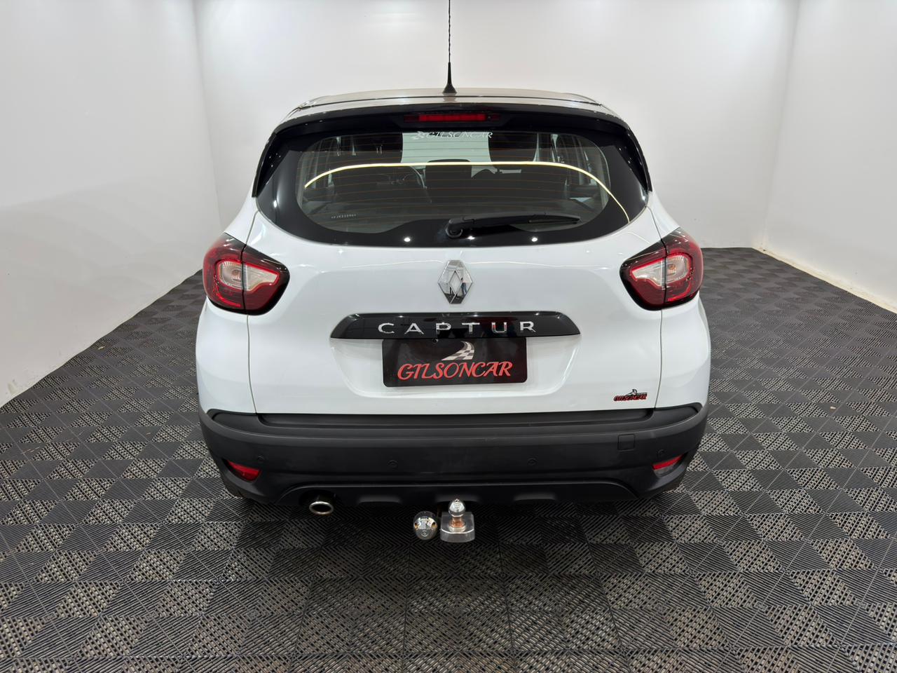 Captur Life 1.6 Automática