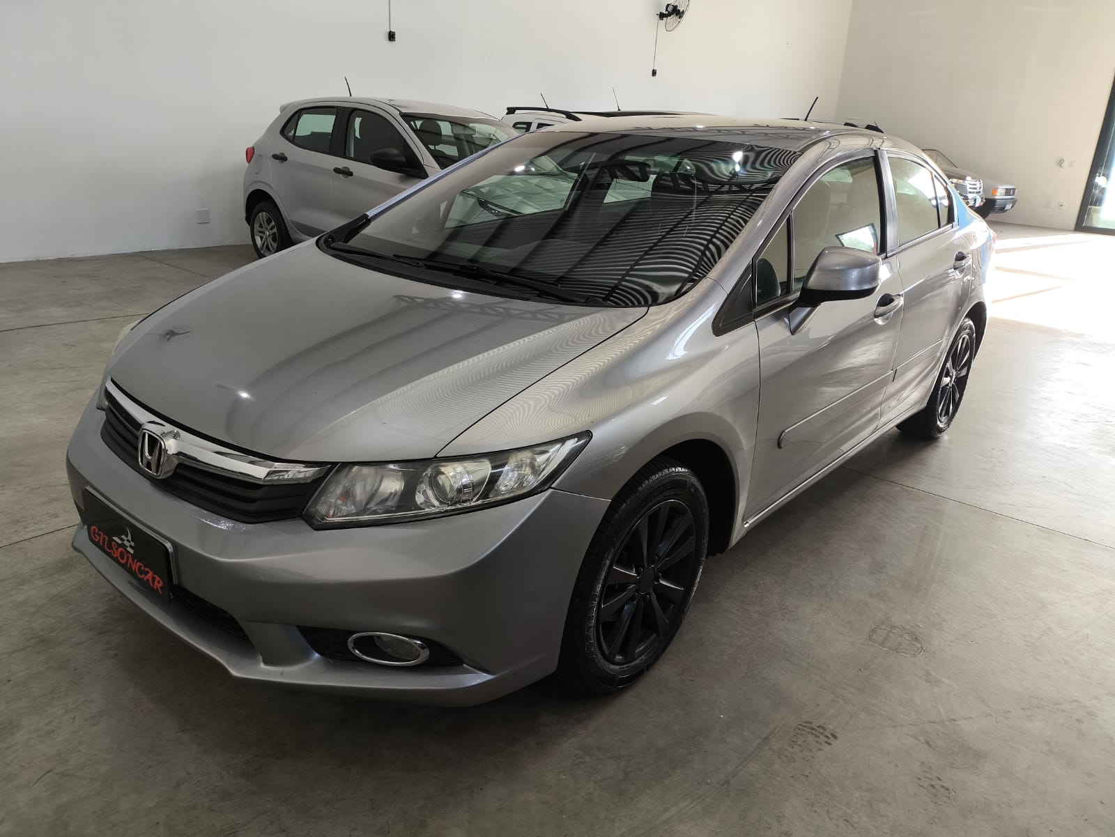 Civic LXS 1.8 Automático