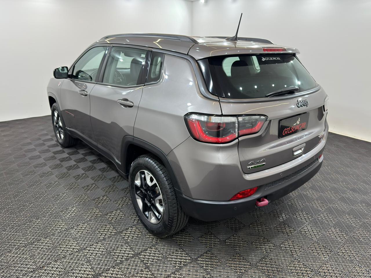 Compass Trailhawk 2.0 Turbo Diesel Automático 4X4