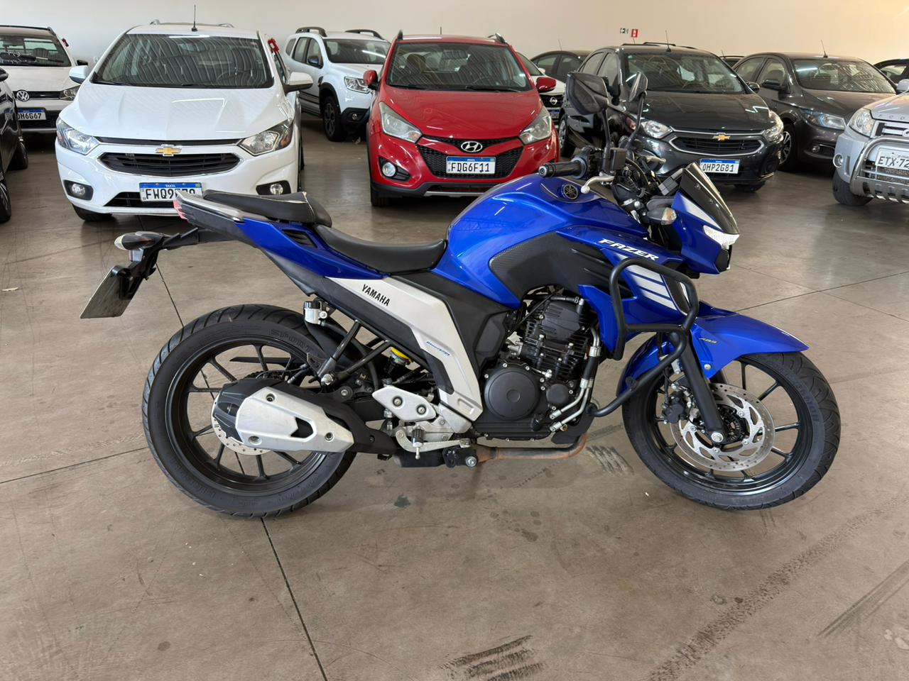 FZ25 Fazer 250