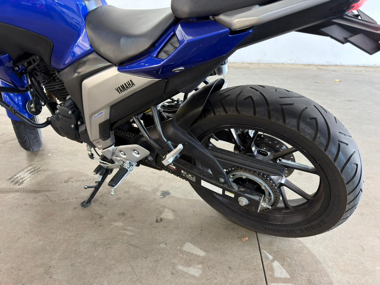 FZ25 Fazer 250
