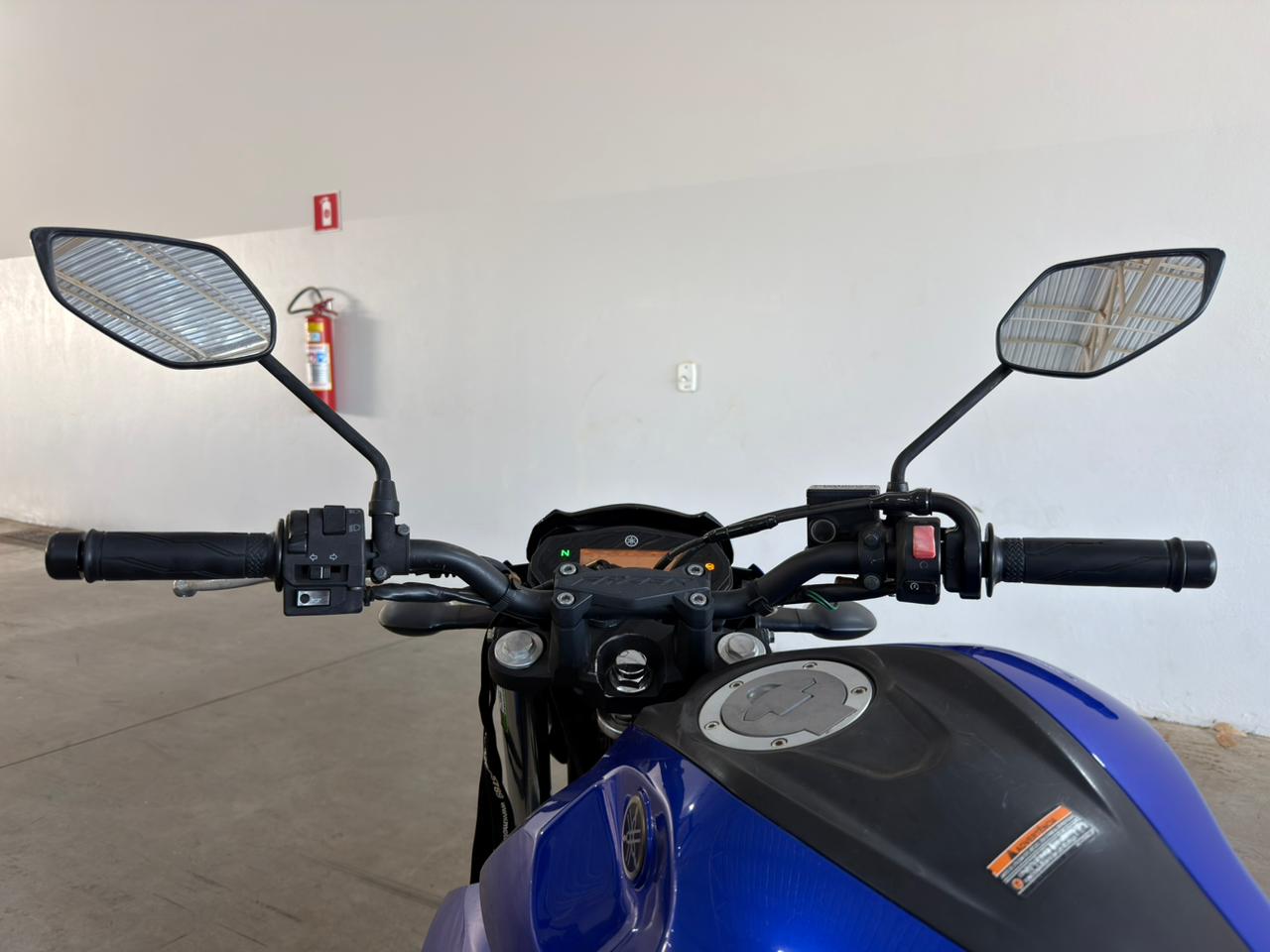 FZ25 Fazer 250
