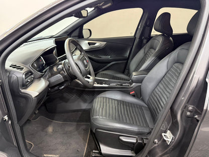 Fastback Impetus 1.0 200 Turbo Automático CVT