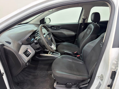 Onix LT 1.4 Automático