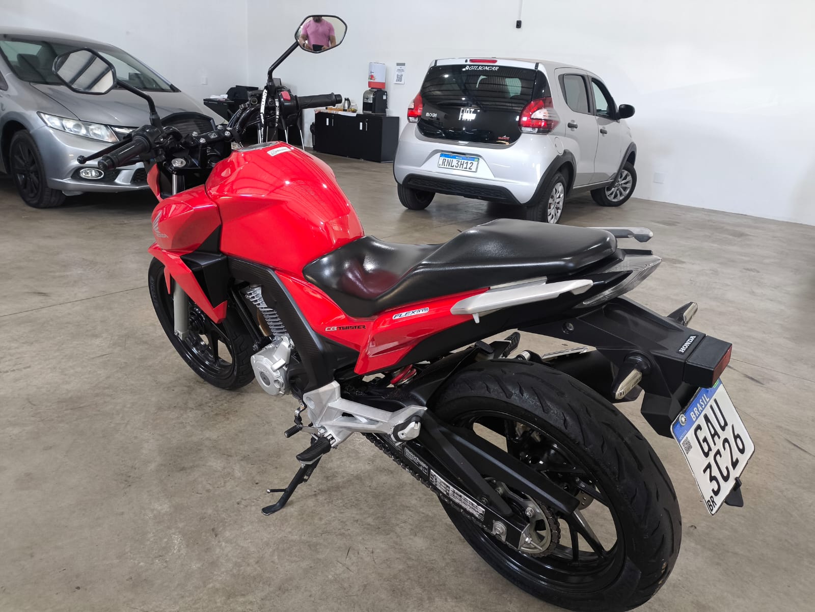 CB 250F Twister