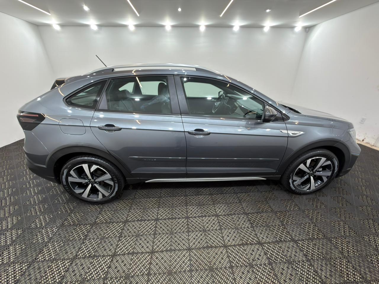 Nivus Highline 1.0 TSI Automático