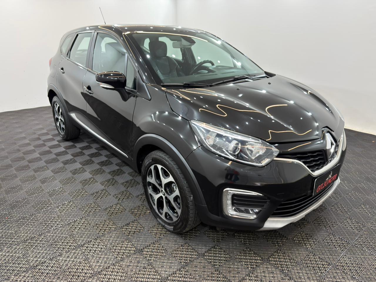Captur Intense 2.0 Automática CVT
