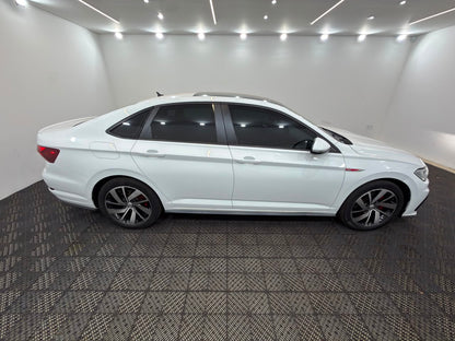 Jetta GLI 2.0 Turbo Automático