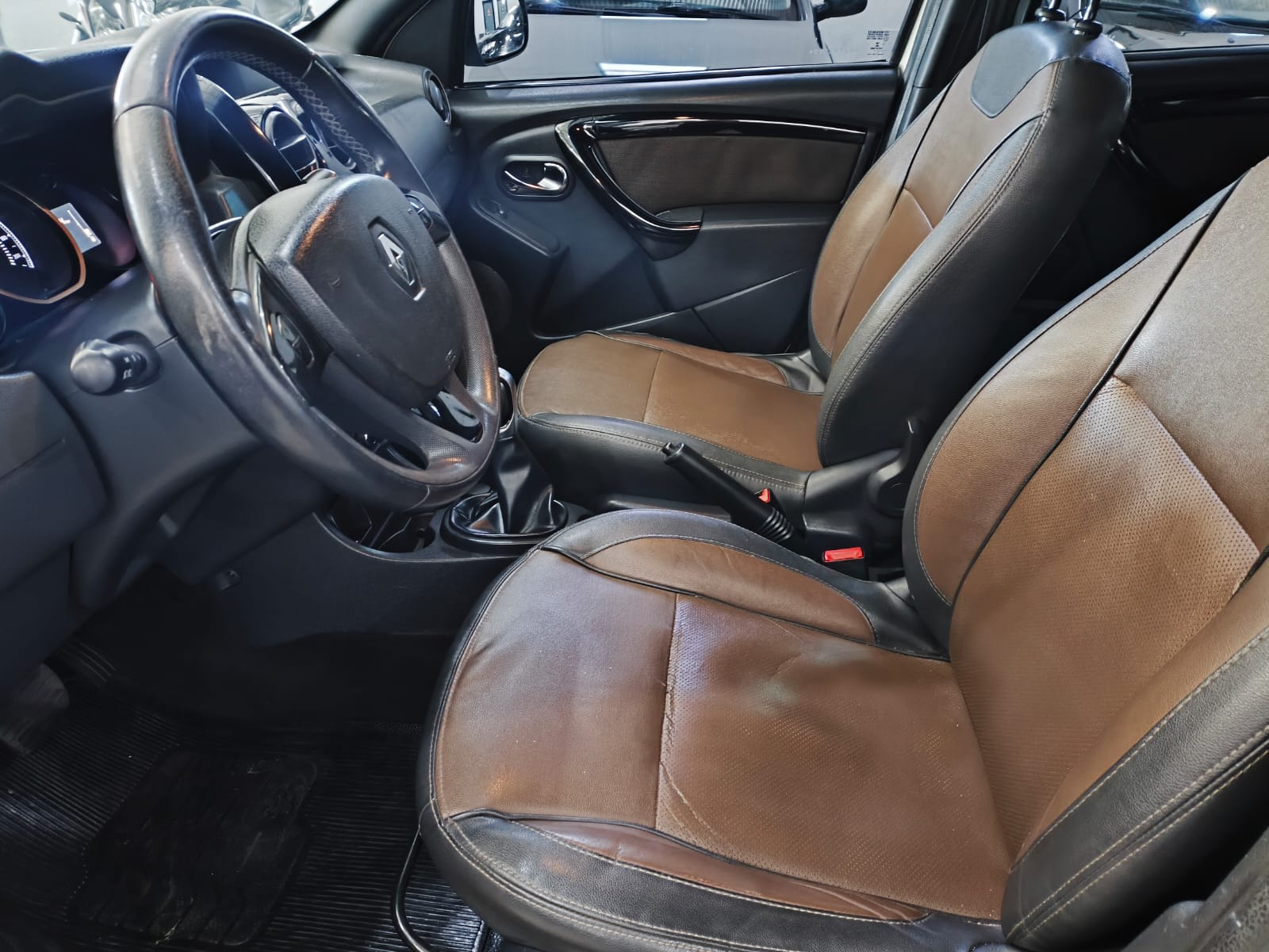 Duster Dynamique 2.0 Automática 4X2