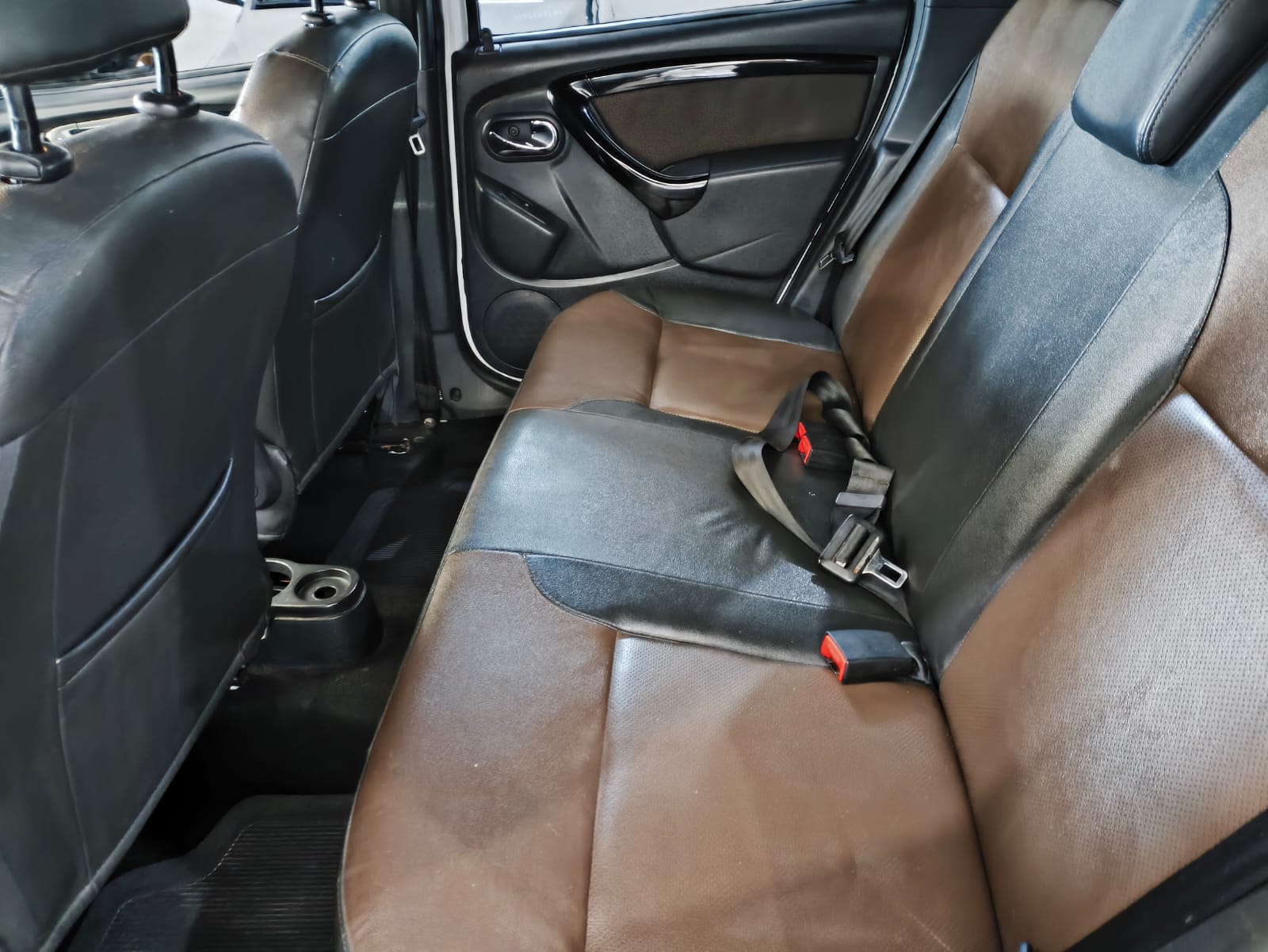 Duster Dynamique 2.0 Automática 4X2