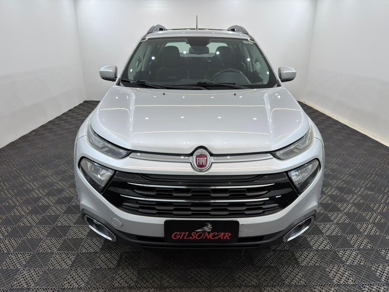 Toro Freedom 1.8 Automática