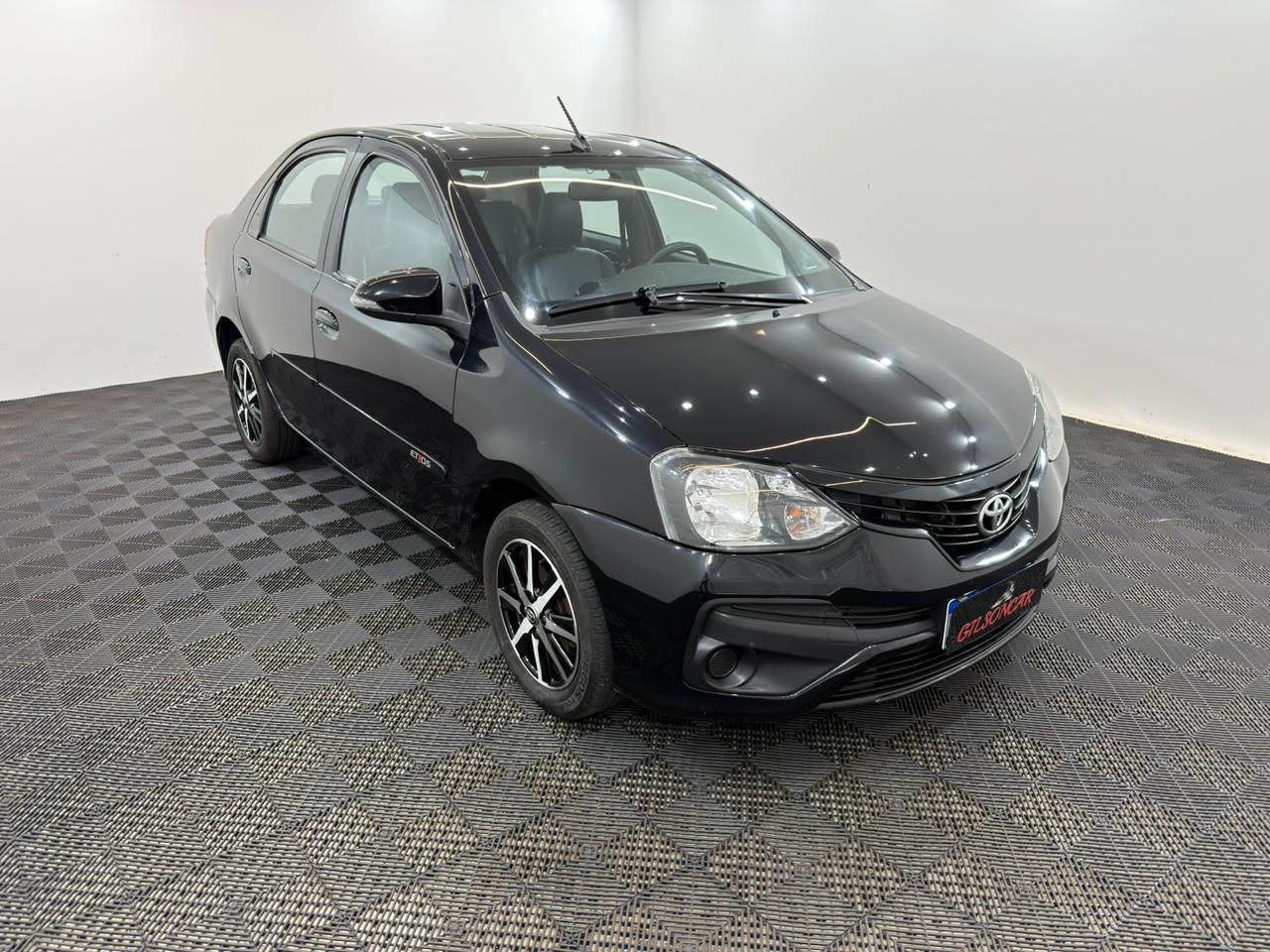 Etios Sedan X Plus 1.5 Automático