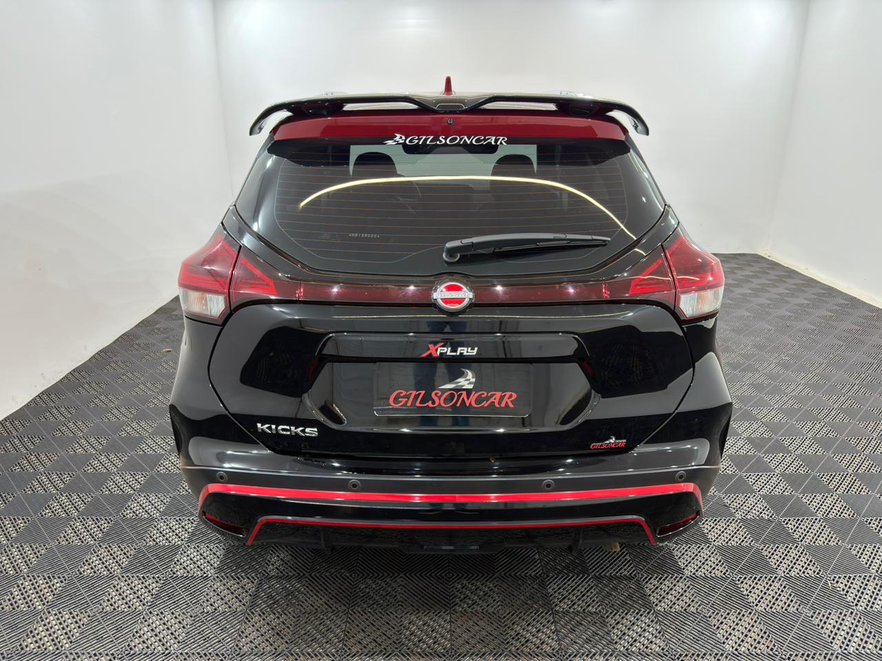 Kicks Xplay 1.6 Automático CVT