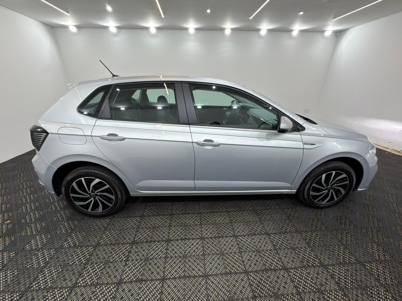 Polo Highline 1.0 Turbo Automático