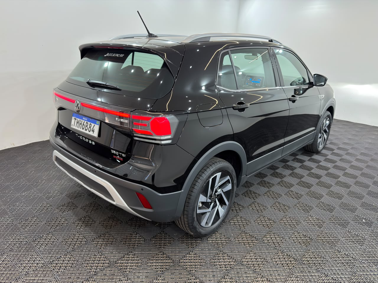 T-Cross Highline 1.4 Turbo Automático