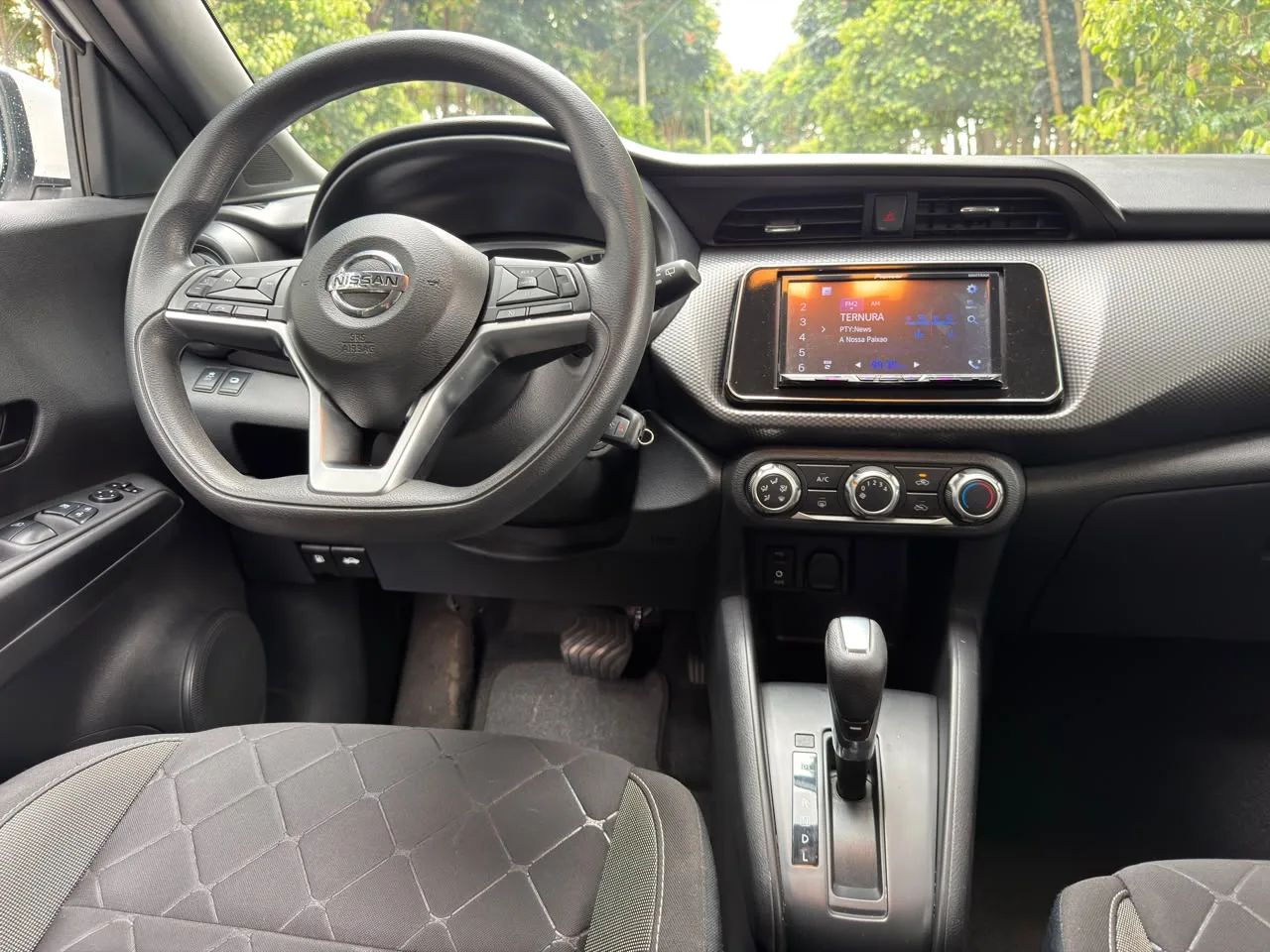 Nissan Kicks S Direct