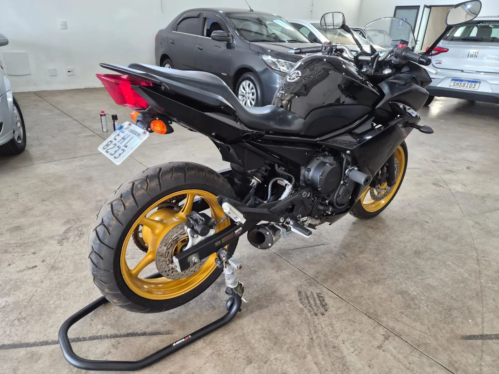XJ6 F 600cc