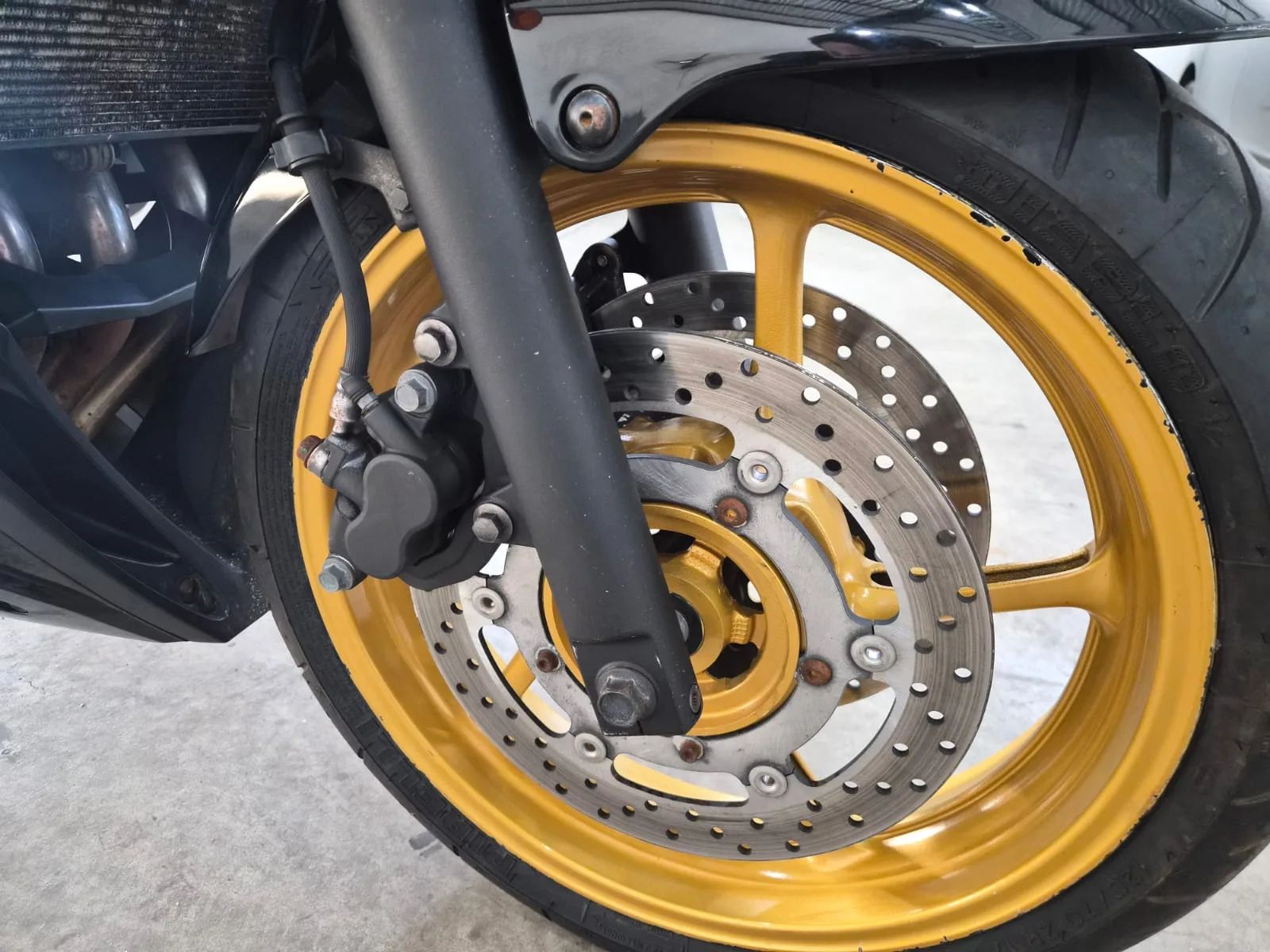 XJ6 F 600cc